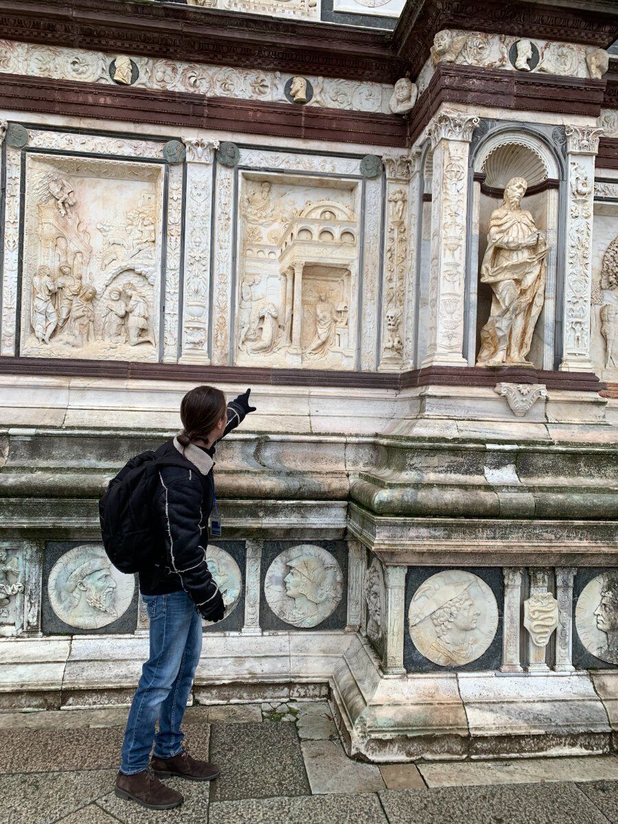 Visita guidata nell’infinita bellezza della Certosa di Pavia desktop picture