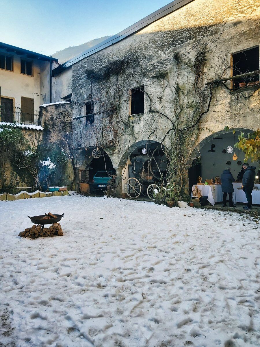 Mercatini di Natale e borghi nascosti in Alta Val Trompia Mercatini di Natale e borghi nascosti in Alta Val Trompia desktop picture