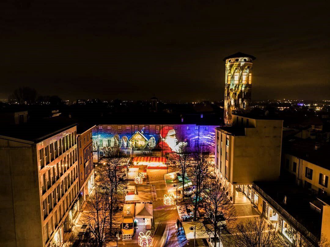 Passeggiata dal Lago di Sartirana all'atmosfera Natalizia di Merate Passeggiata dal Lago di Sartirana all'atmosfera Natalizia di Merate desktop picture