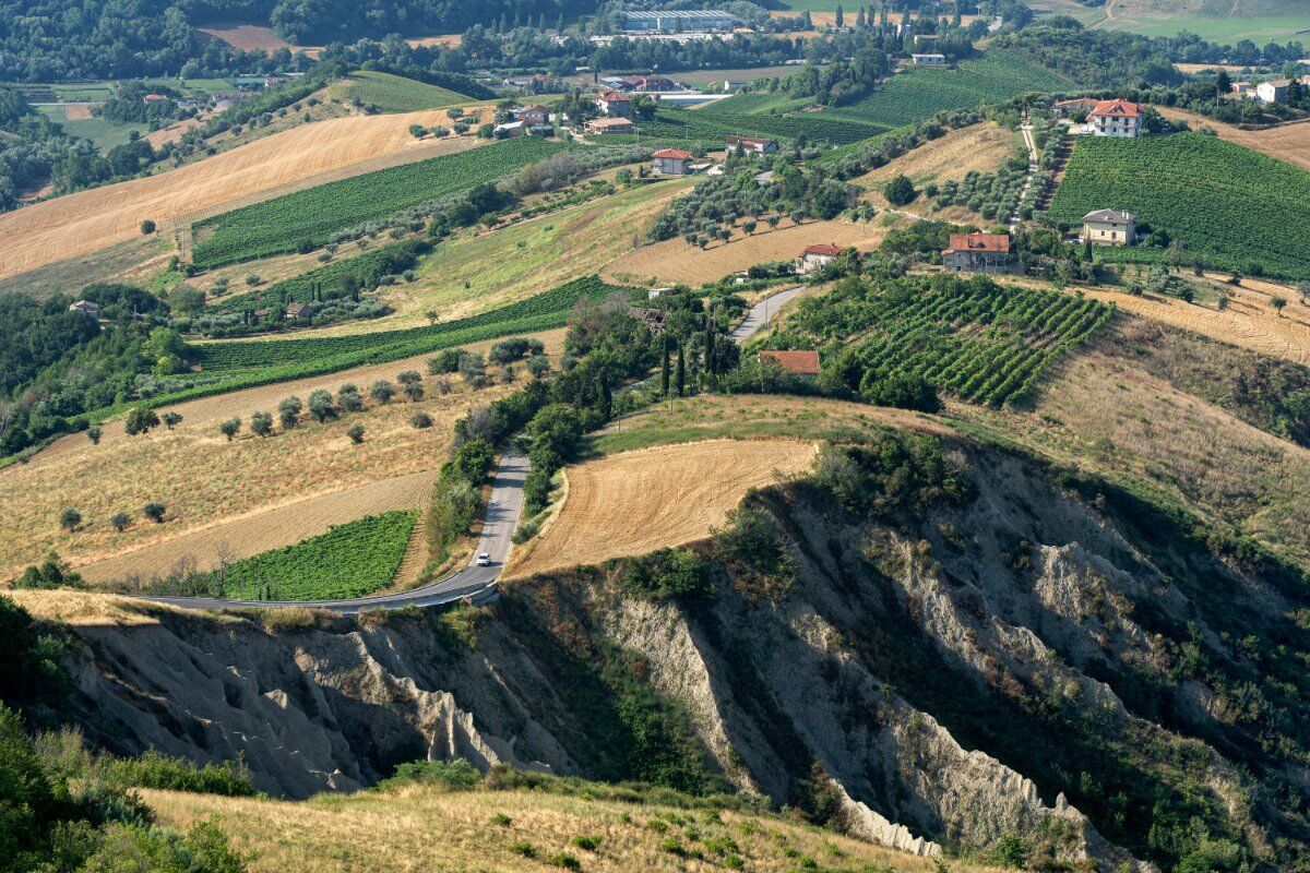 E-bike Tour con degustazione ad Ascoli: le Terre dell'Oliva Ascolana desktop picture