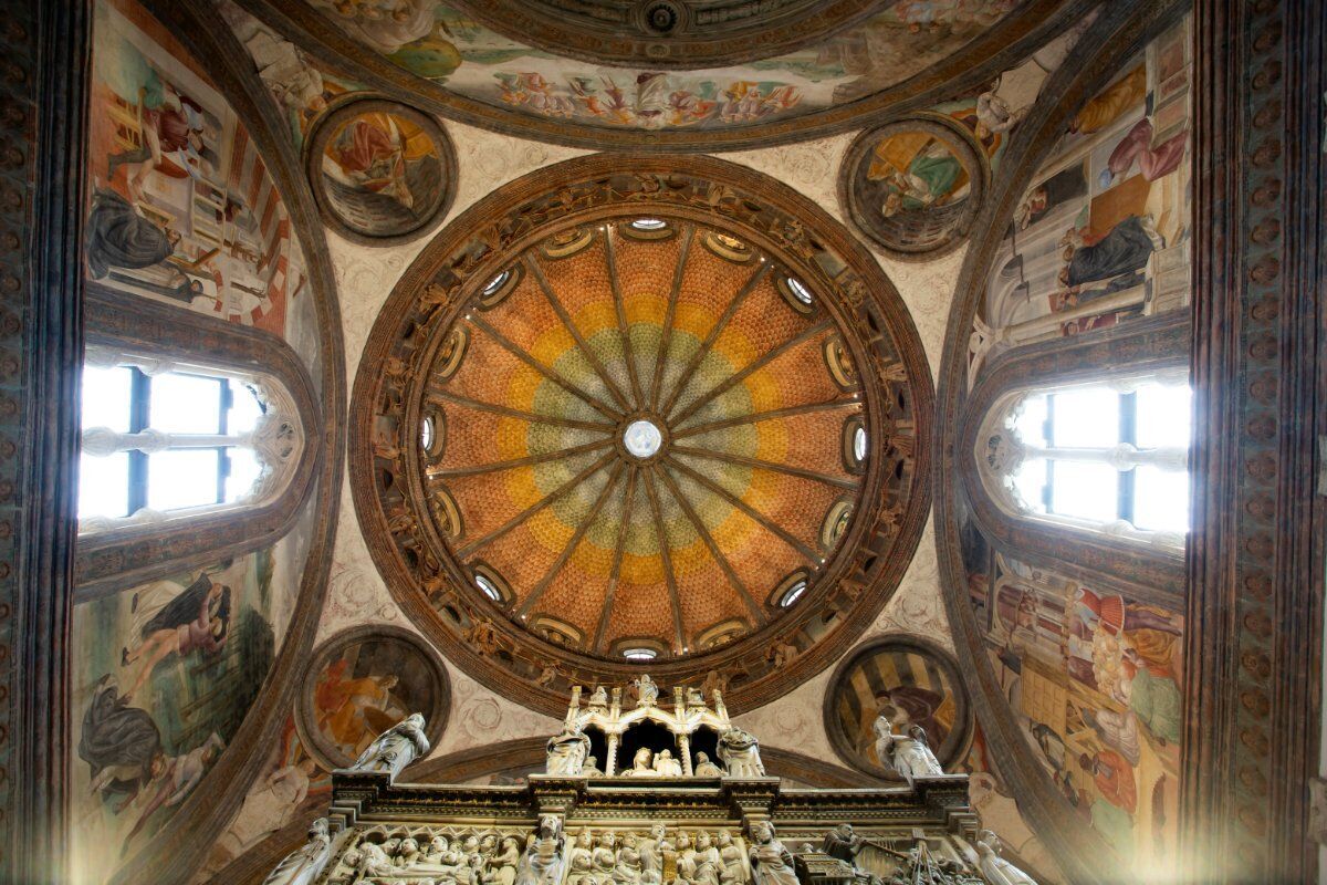 Tour guidato alla scoperta di Milano e della sua anima medievale Tour guidato alla scoperta di Milano e della sua anima medievale desktop picture