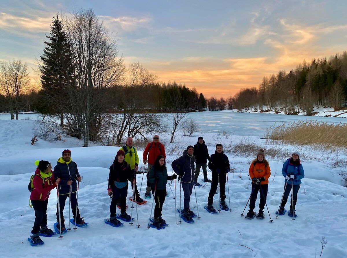 Ciaspolata ai piedi del Monte Ventasso con discesa al tramonto Ciaspolata ai piedi del Monte Ventasso con discesa al tramonto desktop picture