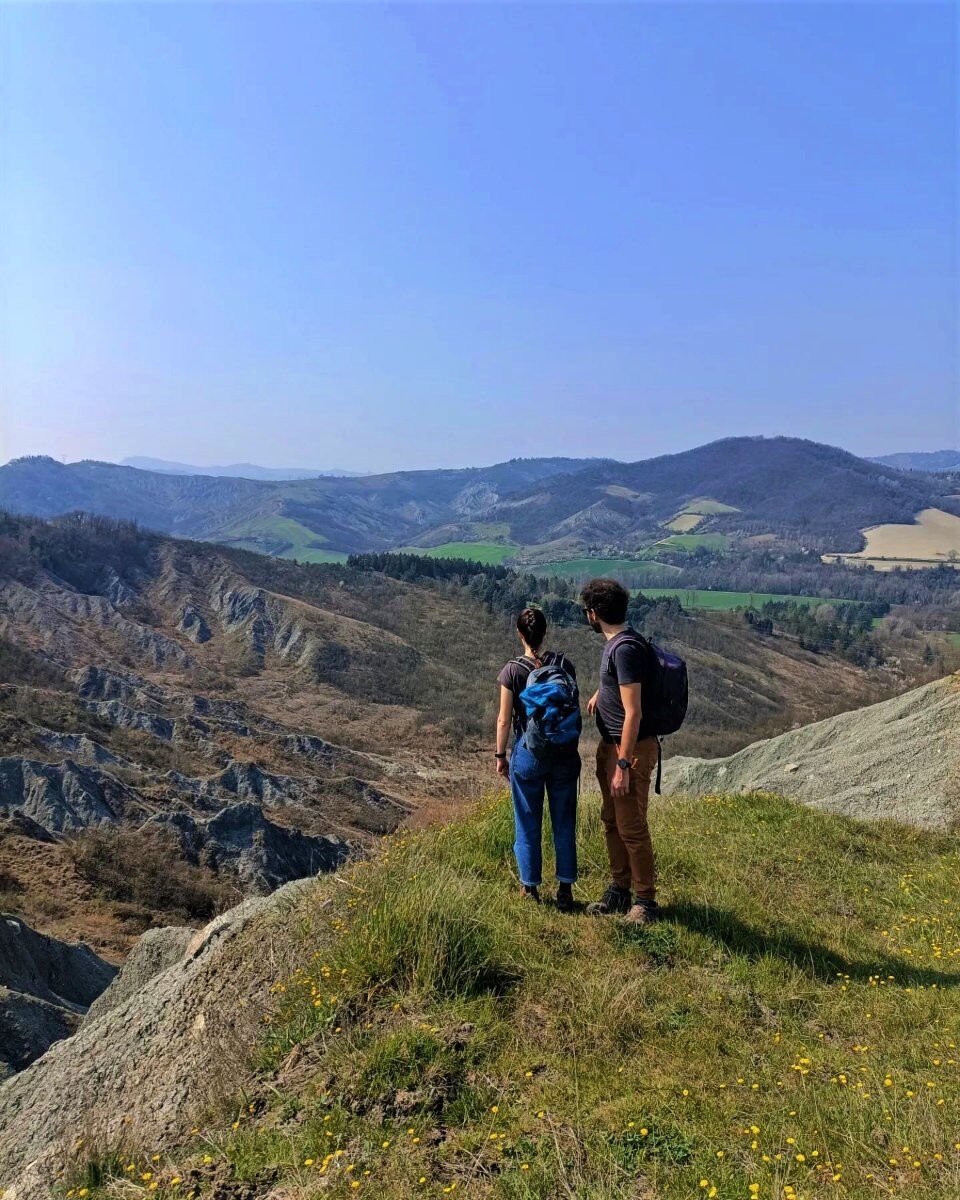 Escursione tra i Calanchi dell'Abbadessa fino a Settefonti Escursione tra i Calanchi dell'Abbadessa fino a Settefonti desktop picture