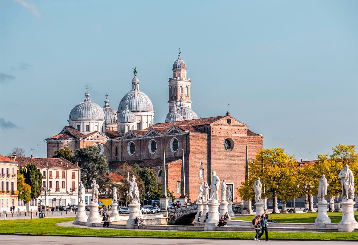 Caccia al Tesoro a Padova, la città dei tre senza! desktop picture