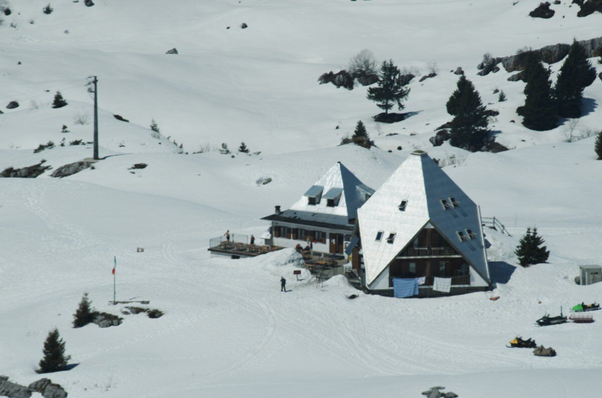 Ciaspolata ai Piani di Artavaggio con pranzo in rifugio Ciaspolata ai Piani di Artavaggio con pranzo in rifugio desktop picture