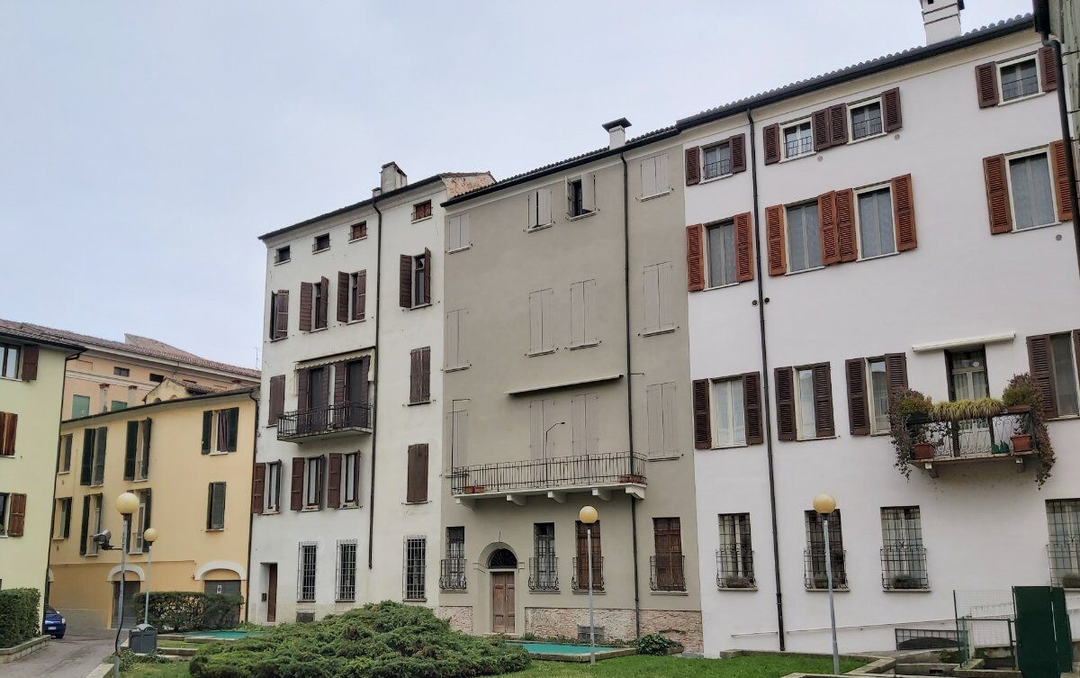 Mantova e la Giornata della Memoria: Visita del ghetto ebraico e della Sinagoga desktop picture