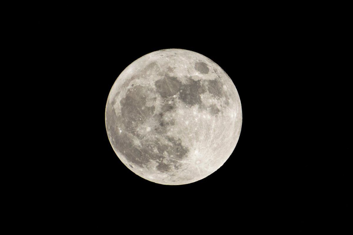 Osservazione astronomica vicino Varese: conosciamo stelle e pianeti Osservazione astronomica vicino Varese: conosciamo stelle e pianeti desktop picture