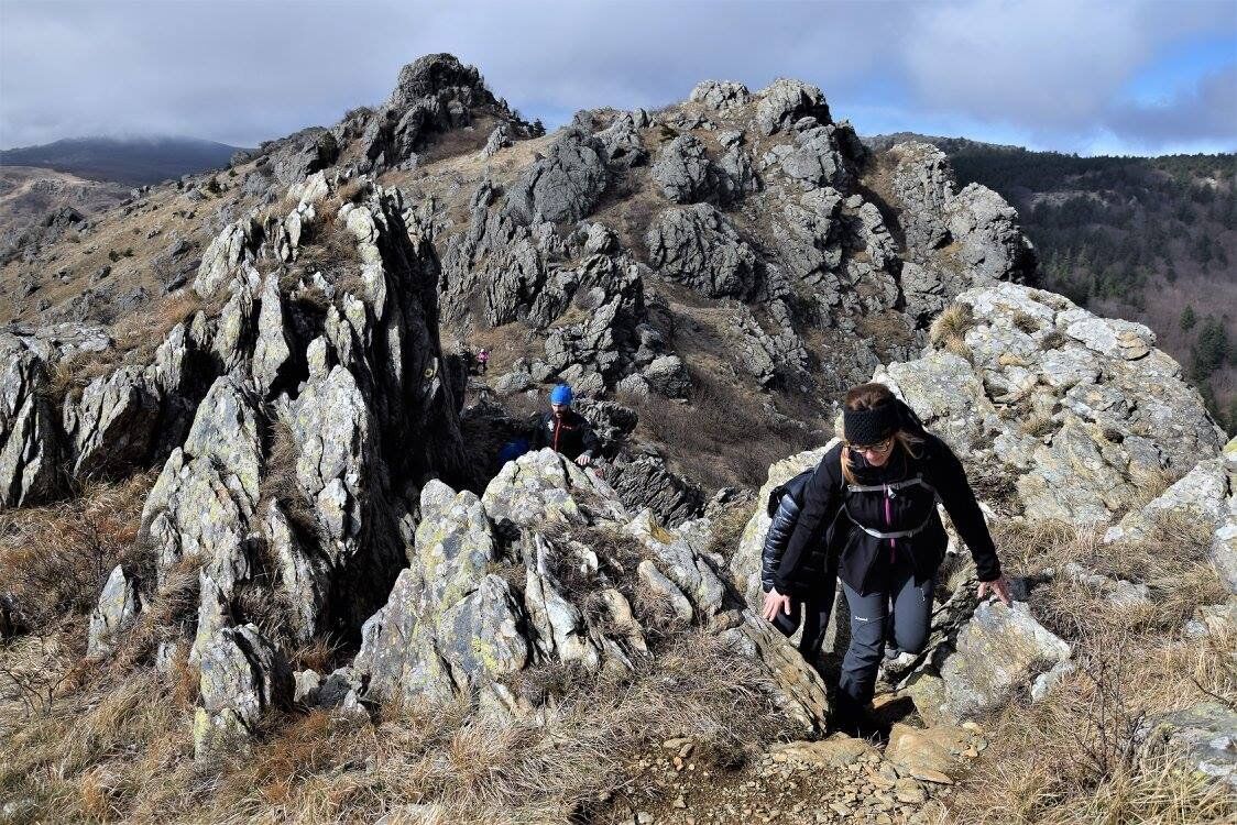 Trekking panoramico nell’Alta Via dei Monti Liguri desktop picture