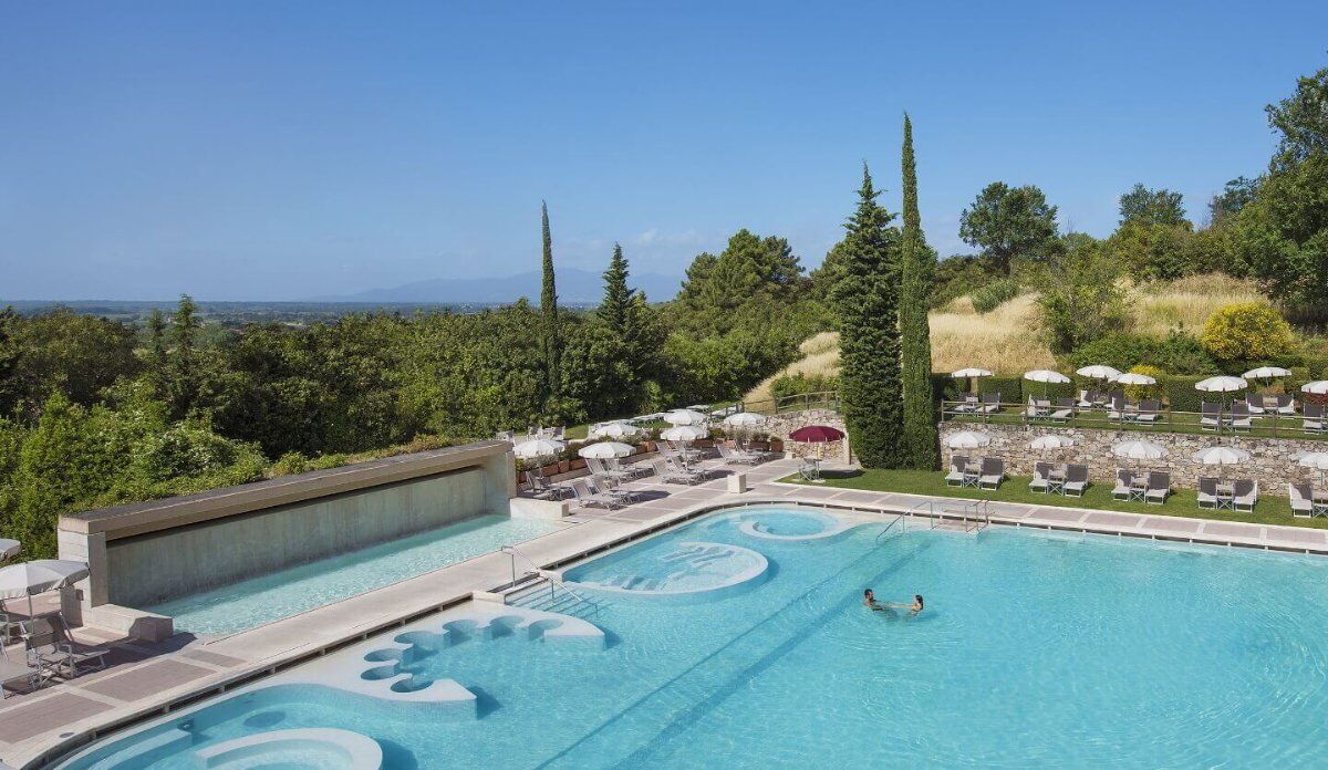 Trekking e Relax: alla scoperta di Grotta Giusti Trekking e Relax: alla scoperta di Grotta Giusti desktop picture