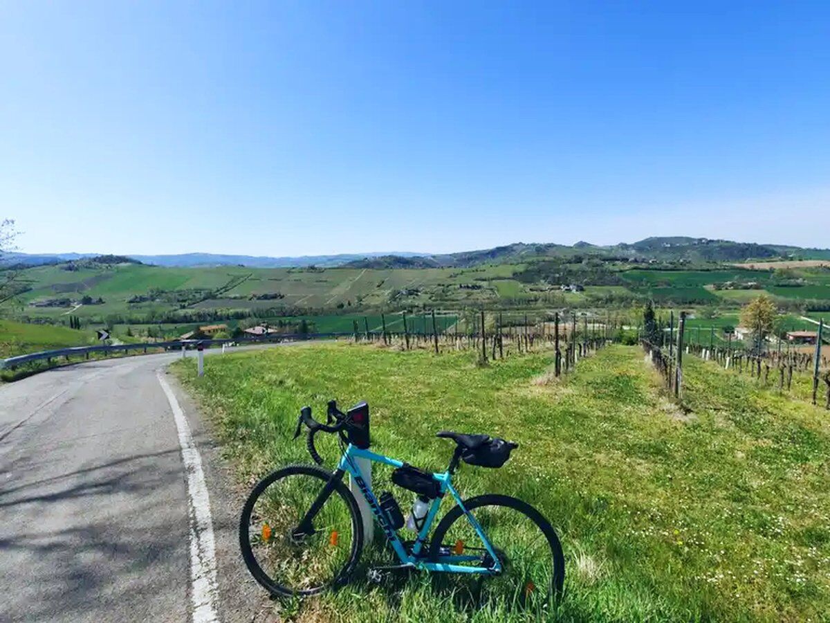 Tour in bicicletta sui colli bolognesi Tour in bicicletta sui colli bolognesi desktop picture