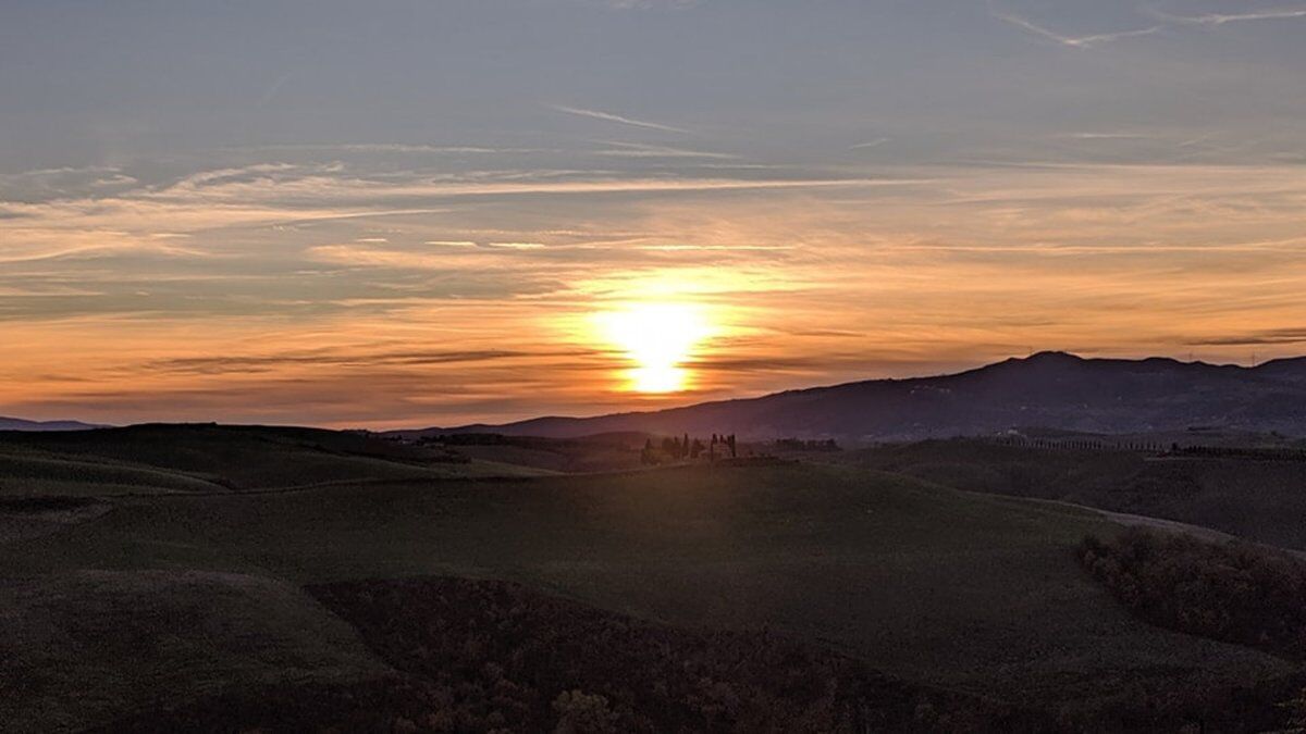 Alla scoperta del Sale di Volterra: passeggiata con degustazione al tramonto desktop picture