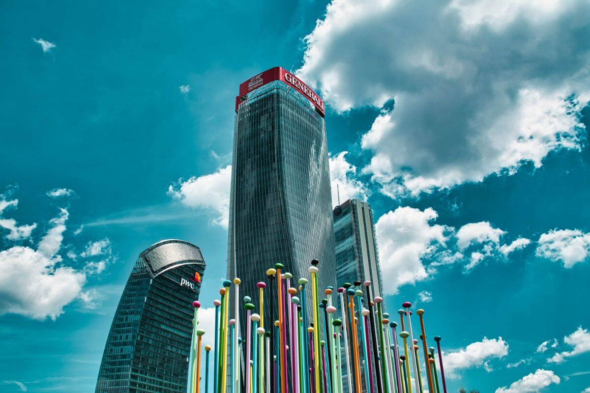 Visita al quartiere City Life: il cuore moderno di Milano Visita al quartiere City Life: il cuore moderno di Milano desktop picture