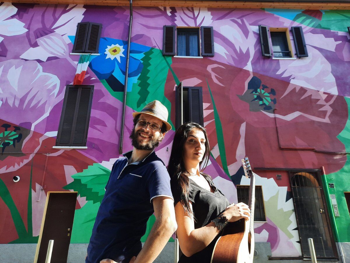 Visita cantata per il quartiere Ortica: le canzoni popolari di Milano desktop picture