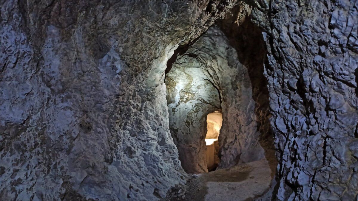 Trekking alla scoperta di Torbole e dell'Alto Garda Trekking alla scoperta di Torbole e dell'Alto Garda desktop picture