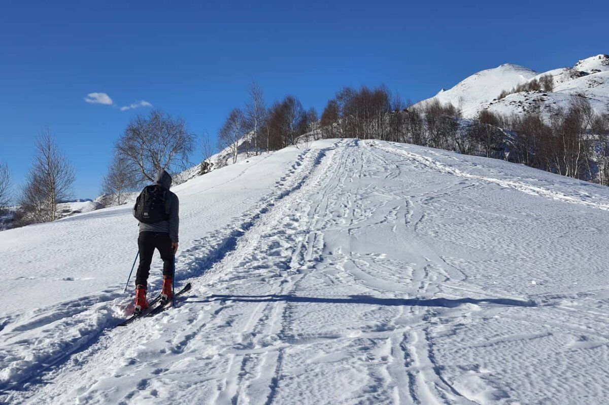 Escursione a Cima Bossola: una terrazza sulla pianura torinese Escursione a Cima Bossola: una terrazza sulla pianura torinese desktop picture
