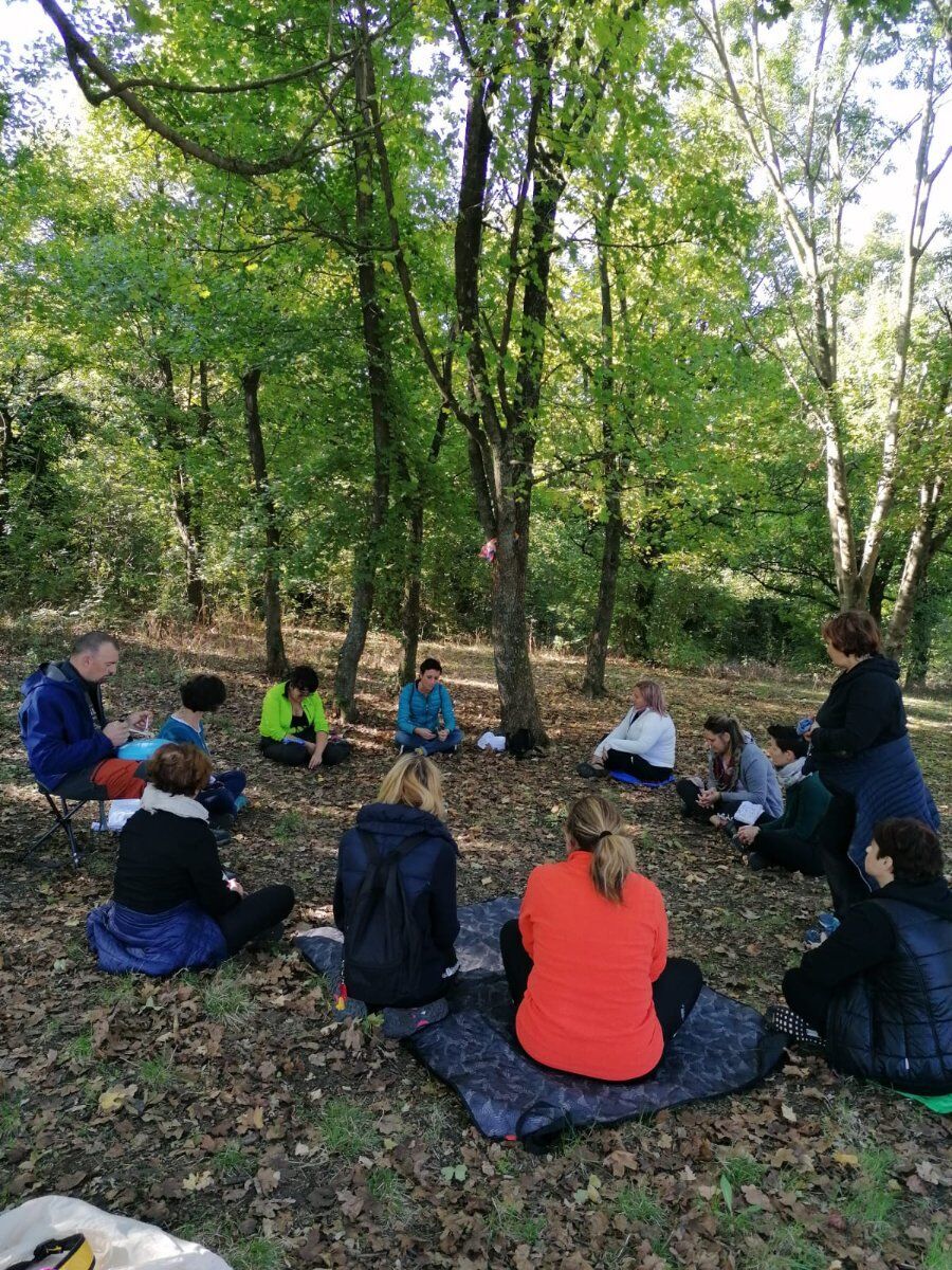 Incontro con psicologa: tra sensazione e percezione in natura Incontro con psicologa: tra sensazione e percezione in natura desktop picture