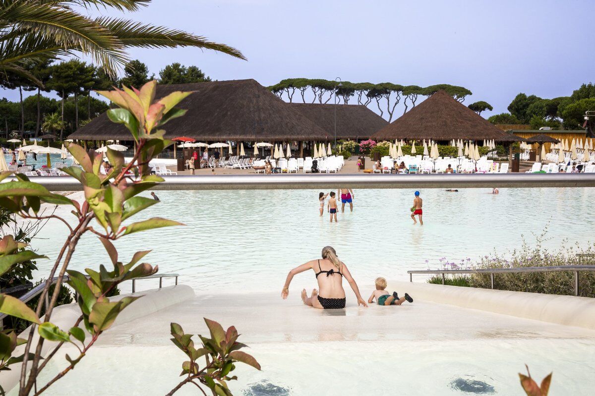 Vacanza Genitori Single in Toscana al Park Albatros Village - Casetta fino a 5 posti letto Vacanza Genitori Single in Toscana al Park Albatros Village - Casetta fino a 5 posti letto desktop picture