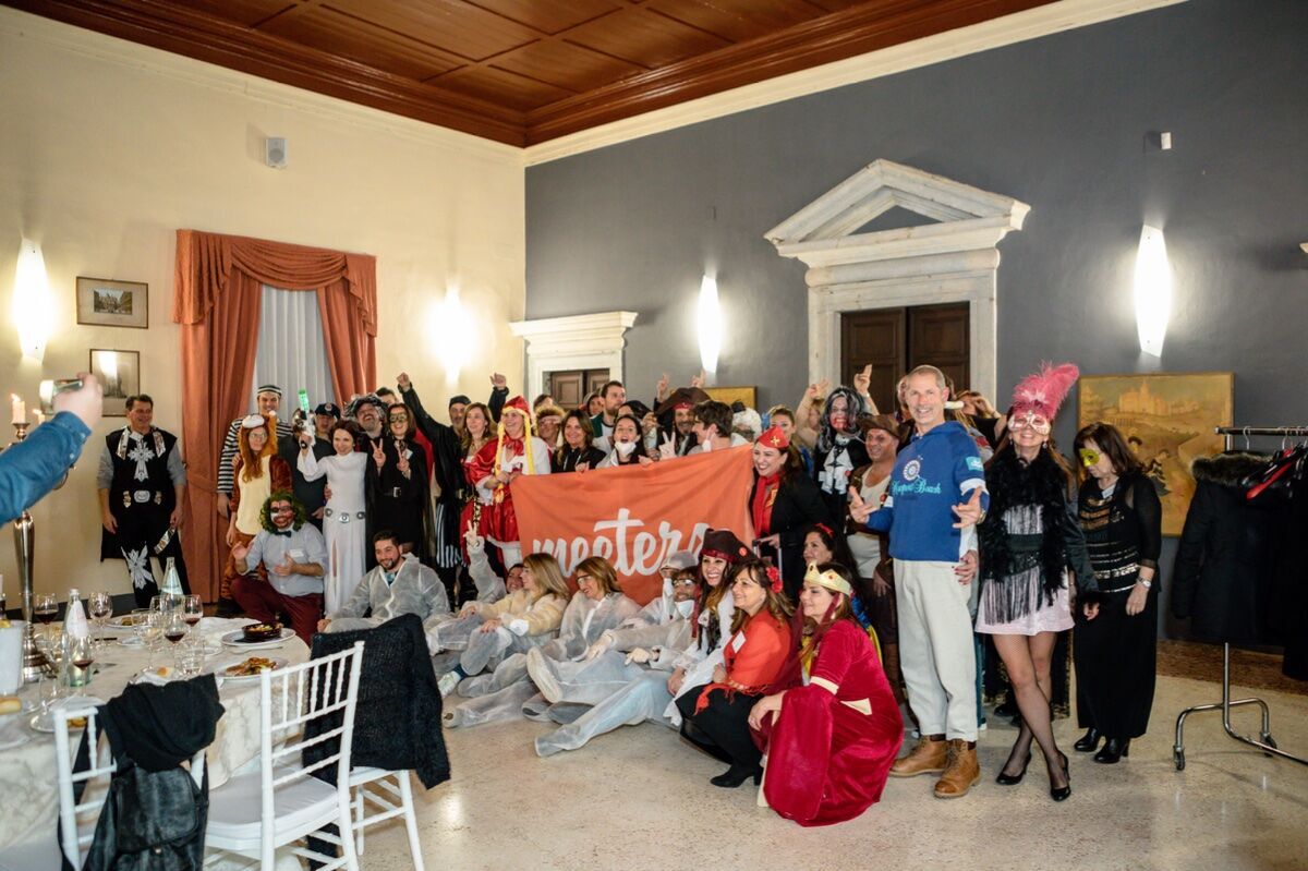 Serata di Carnevale in maschera a Rivoli Serata di Carnevale in maschera a Rivoli desktop picture