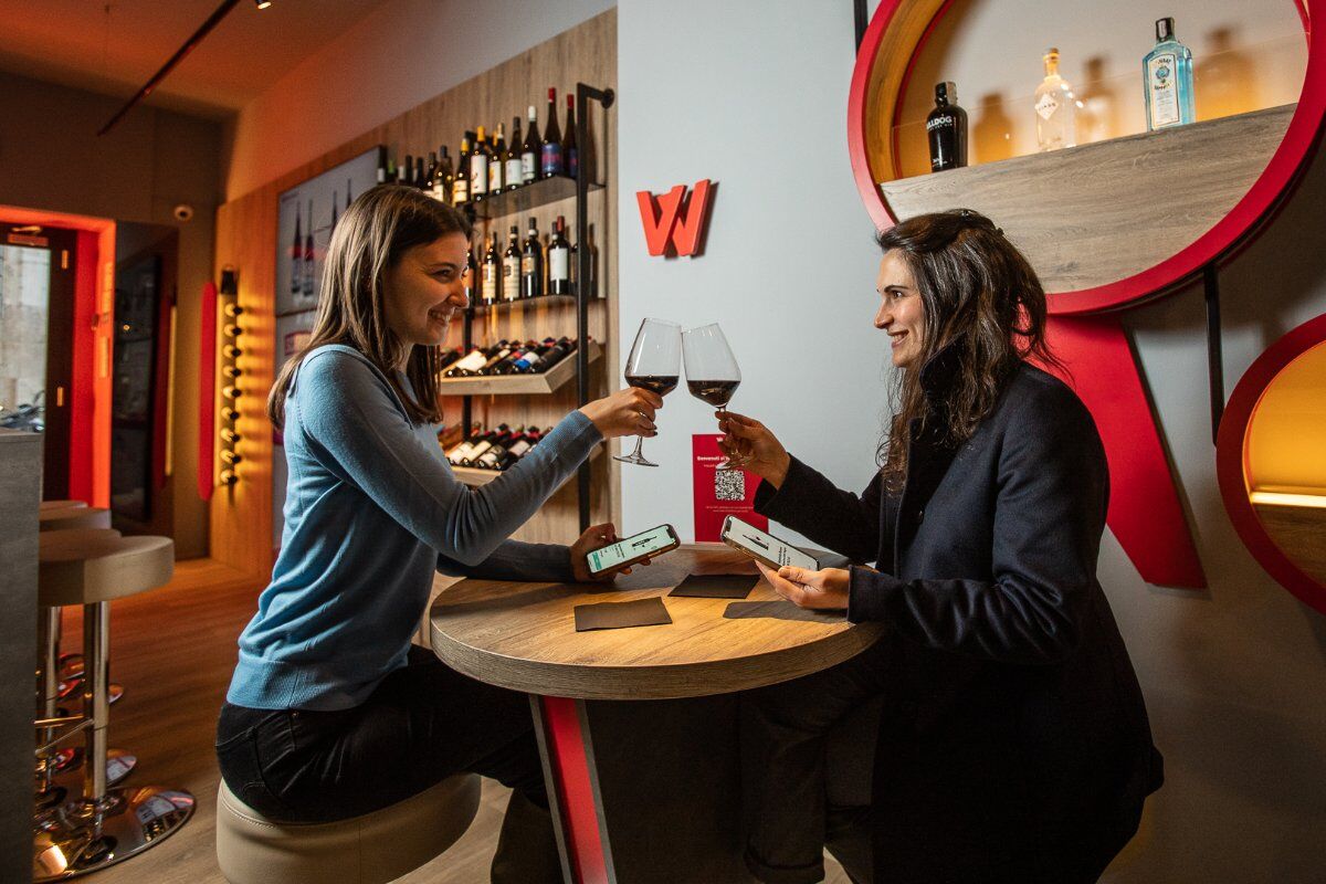 Meeters & Winelivery: degustazione Conti Thun e lezione di armocromia Meeters & Winelivery: degustazione Conti Thun e lezione di armocromia desktop picture