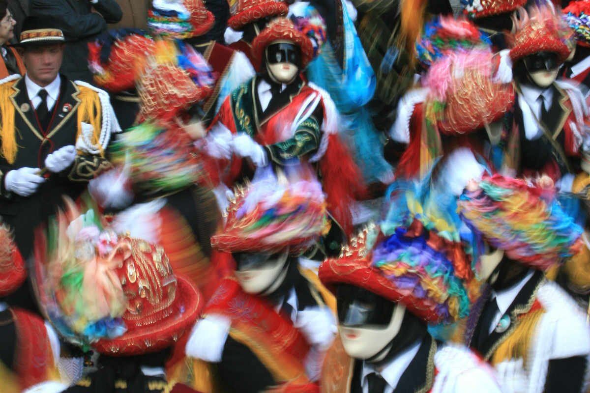 Escursione al Carnevale di Bagolino, uno dei più antichi della Lombardia Escursione al Carnevale di Bagolino, uno dei più antichi della Lombardia desktop picture