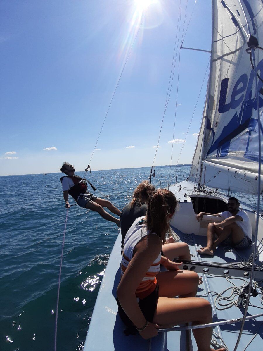 Weekend sul Lago di Garda: Barca a Vela e Trekking Weekend sul Lago di Garda: Barca a Vela e Trekking desktop picture