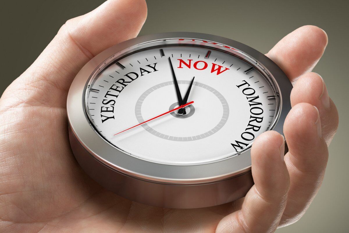 Incontro online con psicologa: imparare a vivere il presente Incontro online con psicologa: imparare a vivere il presente desktop picture