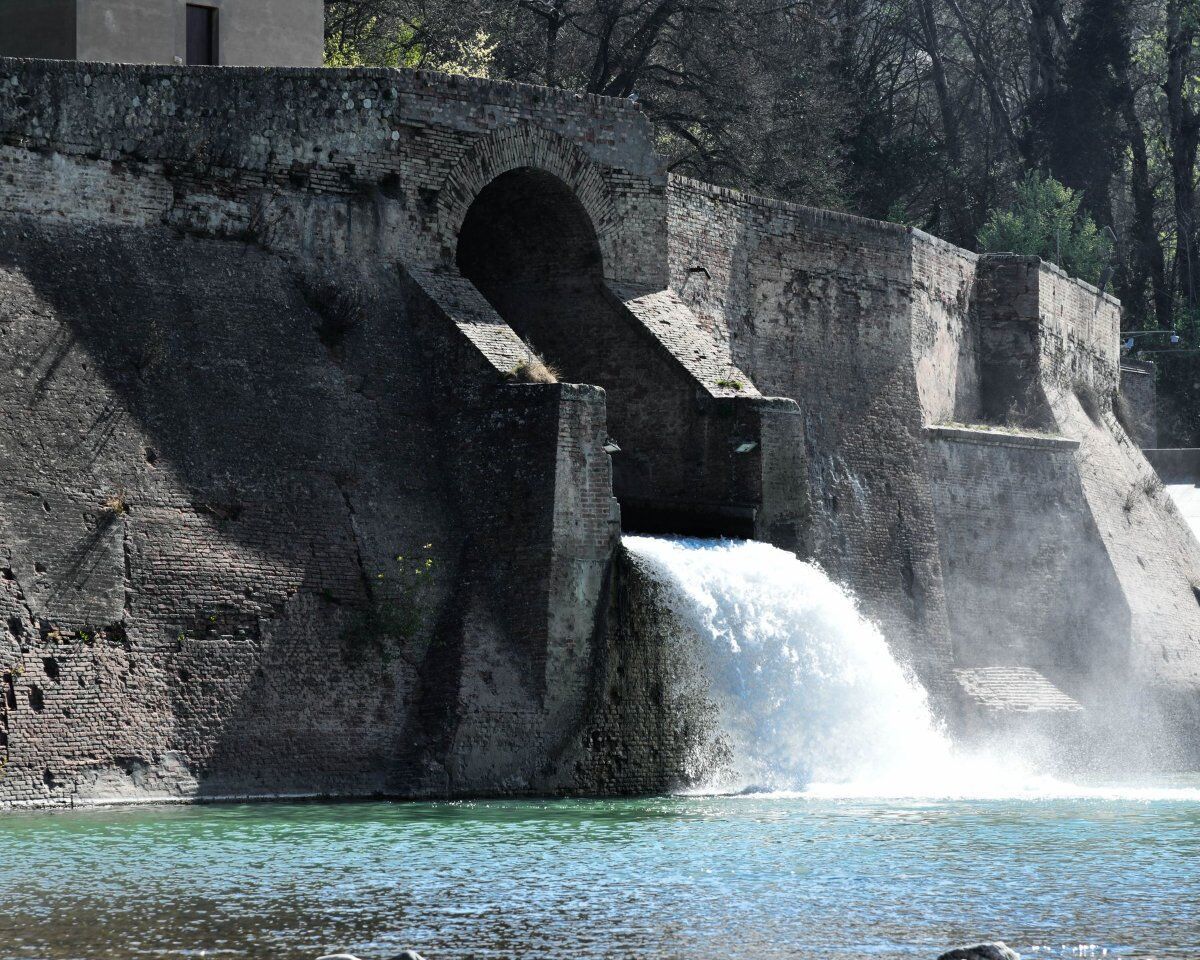 Tour in bicicletta da Bologna alla Chiusa di Casalecchio (Bicicletta non inclusa) Tour in bicicletta da Bologna alla Chiusa di Casalecchio (Bicicletta non inclusa) desktop picture