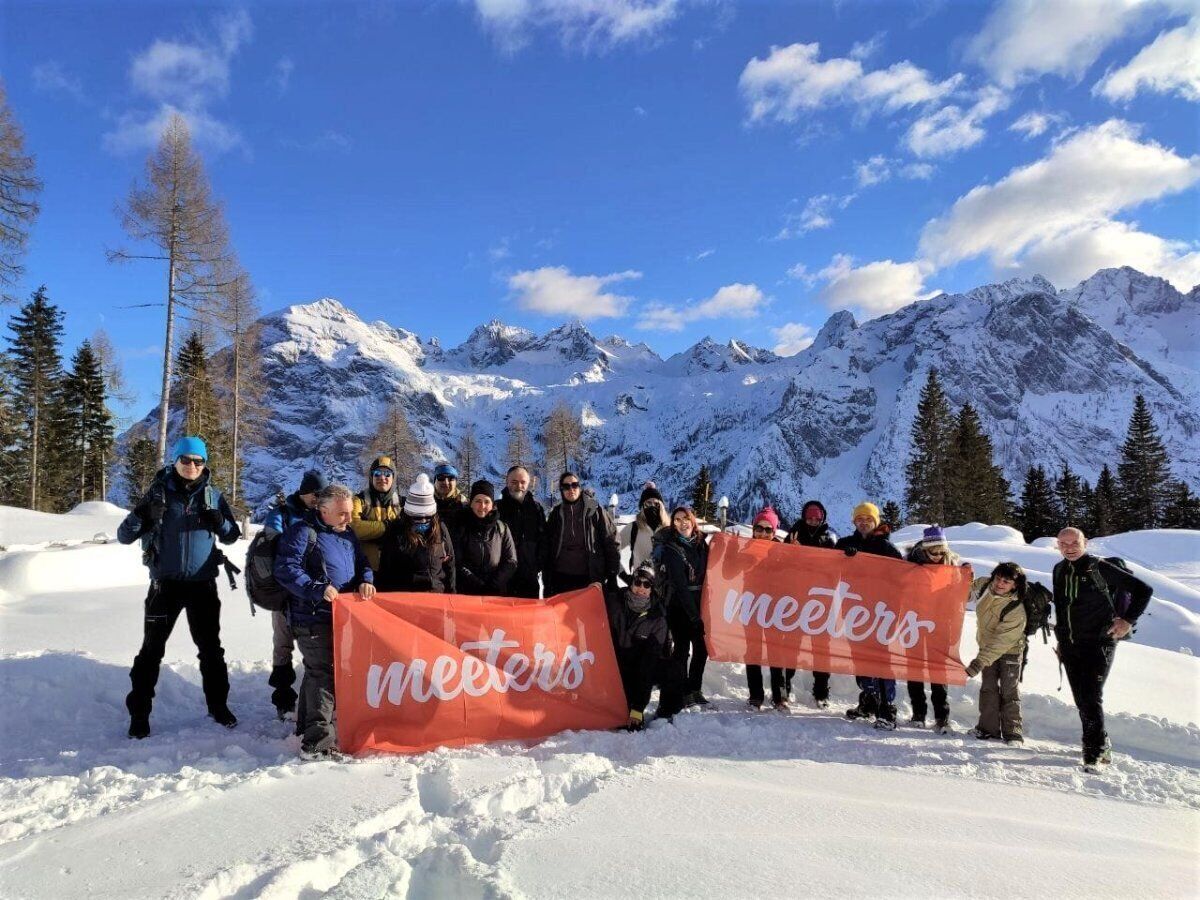 Ciaspolata dal Rifugio Fedare: tra il Nuvolau e la Marmolada desktop picture