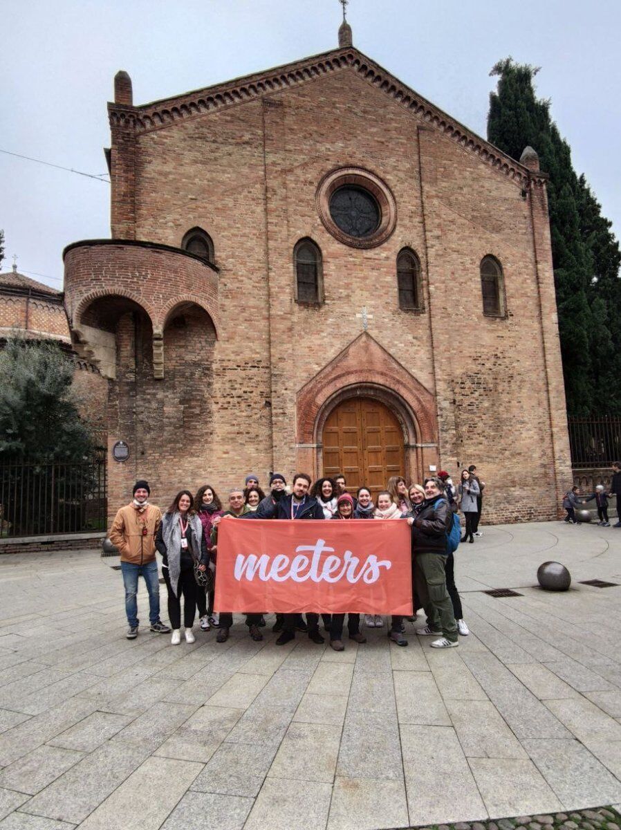 Tour nella Bologna segreta: fra storia e cultura, scienza e magia Tour nella Bologna segreta: fra storia e cultura, scienza e magia desktop picture