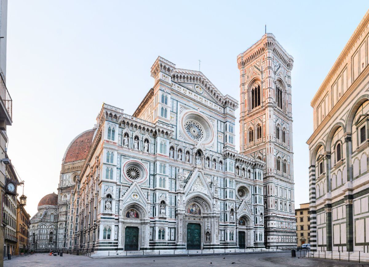 Firenze e le Donne: passeggiata con le progressiste della storia desktop picture