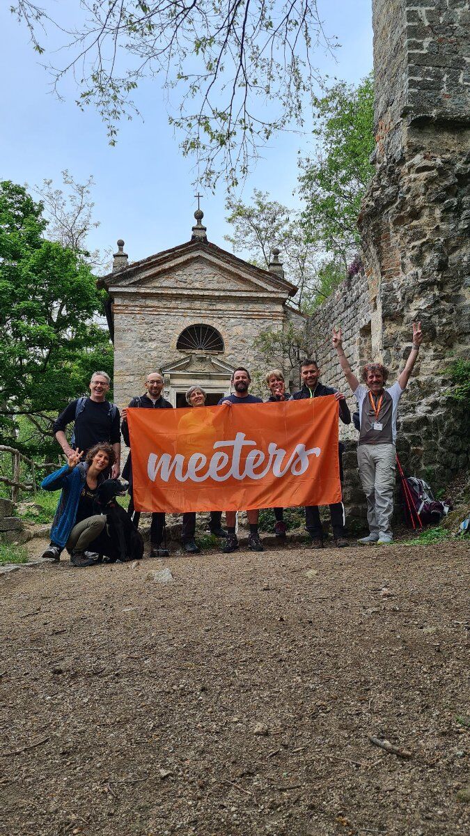 Trekking a Teolo: la Grotta dei Minatori Blasfemi e il Monte Altore Trekking a Teolo: la Grotta dei Minatori Blasfemi e il Monte Altore desktop picture