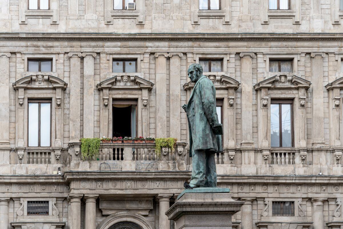 Milano Manzoniana: Tour guidato sulle tracce dei Promessi Sposi desktop picture