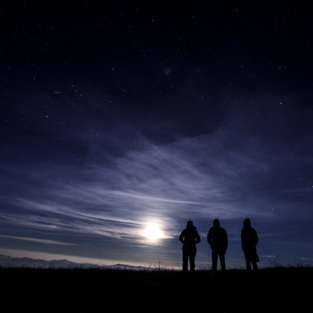 Trekking sotto la Luna Rosa di Cantoira desktop picture