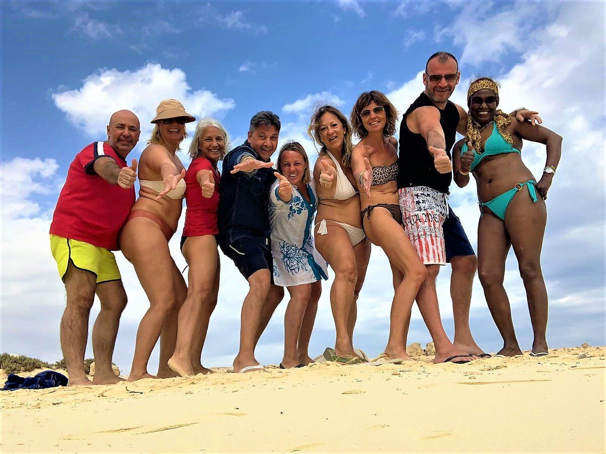 Incontriamoci online: i Viaggi di Pasqua Meeters Incontriamoci online: i Viaggi di Pasqua Meeters desktop picture