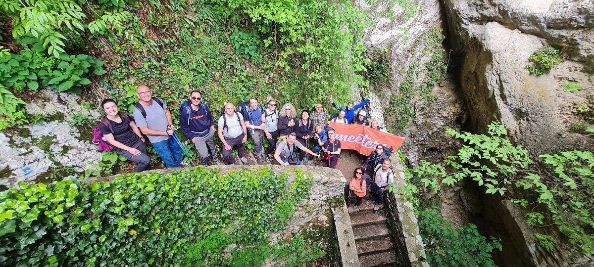 Escursione al Santuario della Madonna della Corona: Avventura e Spiritualità Escursione al Santuario della Madonna della Corona: Avventura e Spiritualità desktop picture