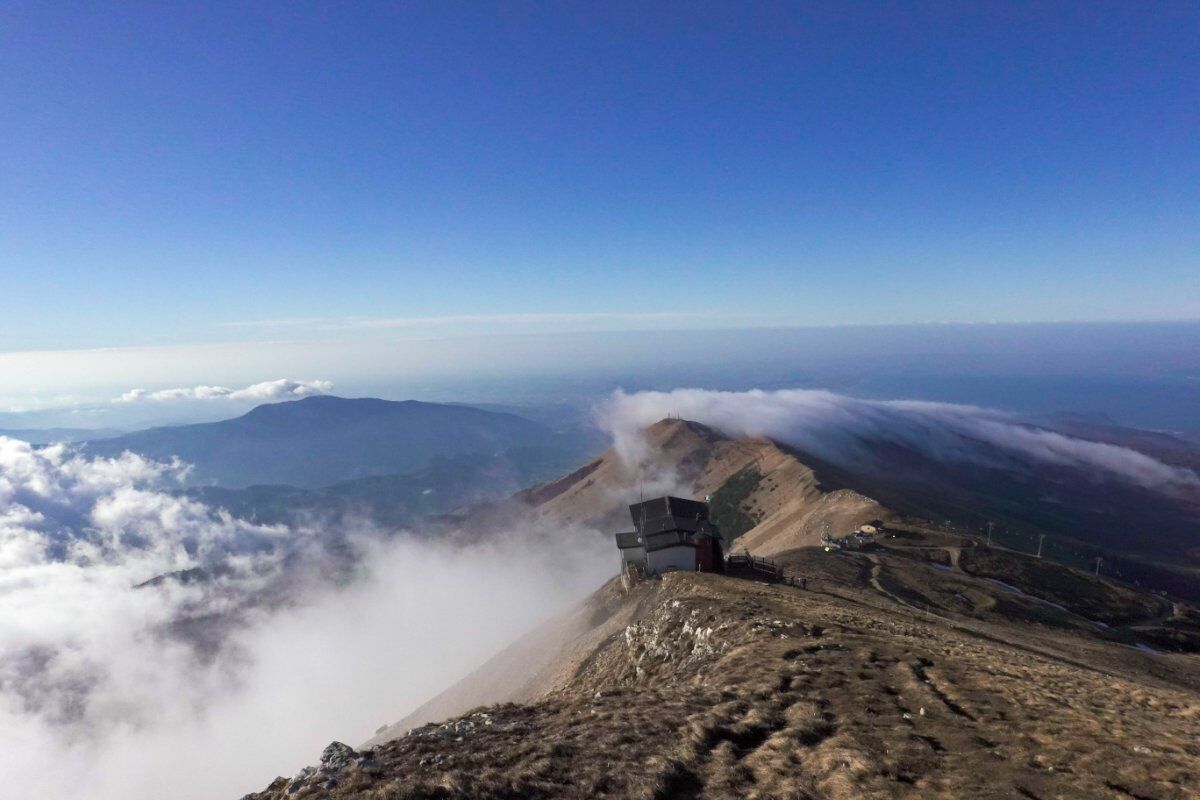 Escursione tra il rifugio Chierego e il Forte di Naole desktop picture