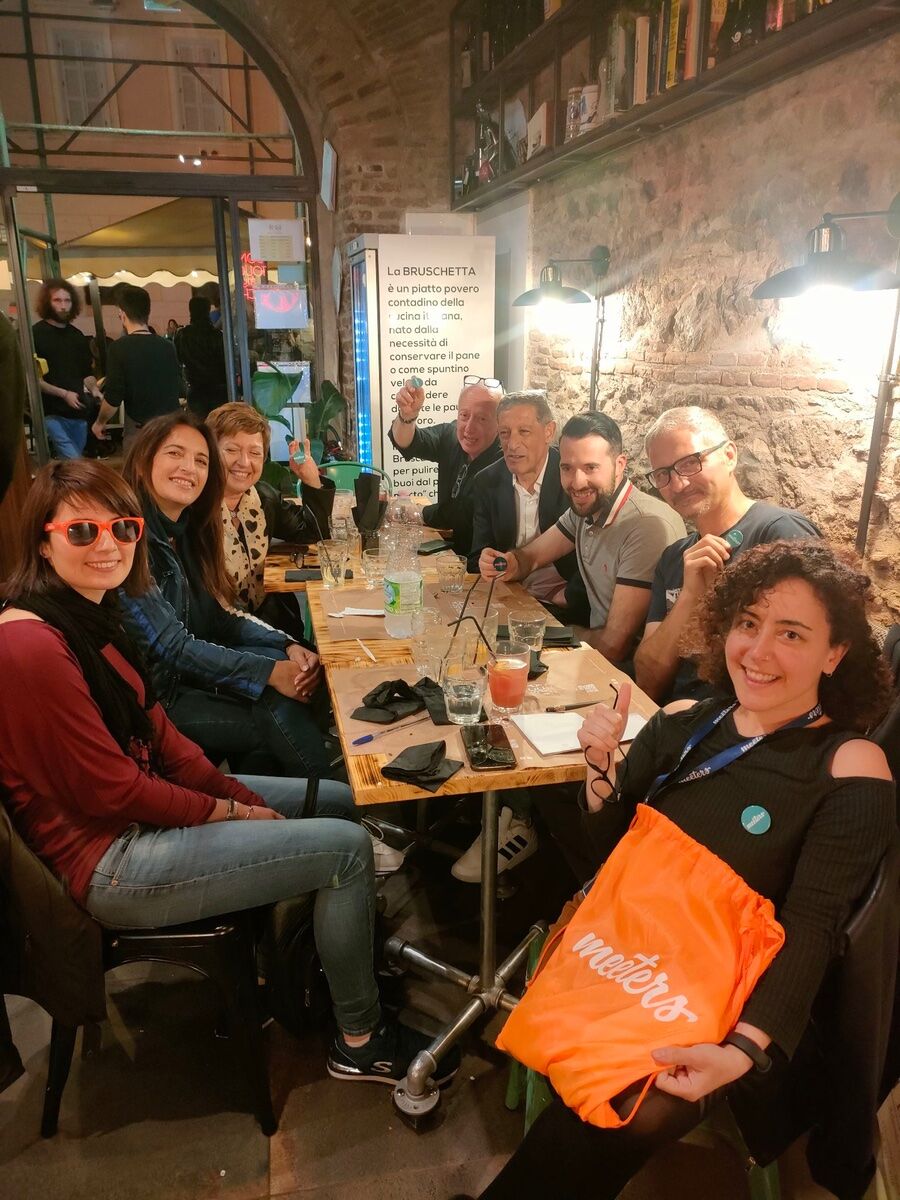 Aperitivo dei Single tra giochi, quiz e bruschette nei Castelli Romani Aperitivo dei Single tra giochi, quiz e bruschette nei Castelli Romani desktop picture