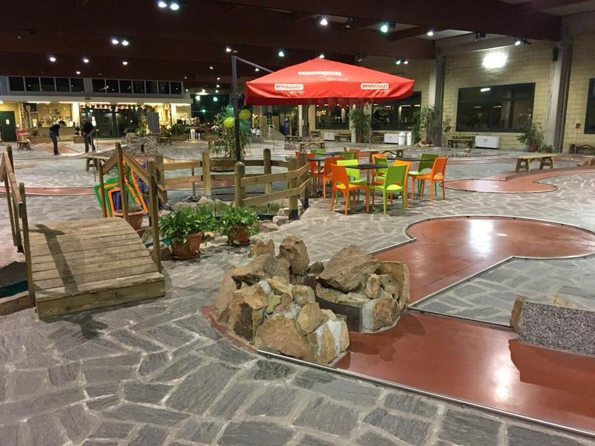 Partita a Minigolf con aperitivo in Brianza Partita a Minigolf con aperitivo in Brianza desktop picture