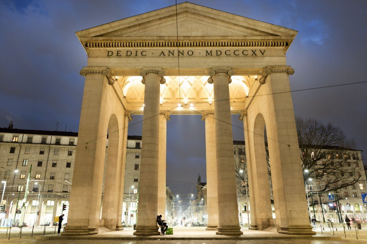 Visita guidata: le storie di Milano a bordo di un Tram Visita guidata: le storie di Milano a bordo di un Tram desktop picture