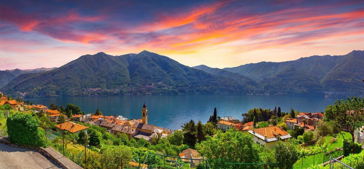 Tra antiche mulattiere: Pic-nic al tramonto sul Lago di Como Tra antiche mulattiere: Pic-nic al tramonto sul Lago di Como desktop picture