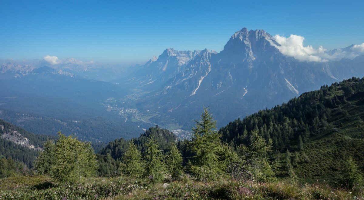 Trekking al Monte Rite: la terrazza panoramica sulle Dolomiti desktop picture