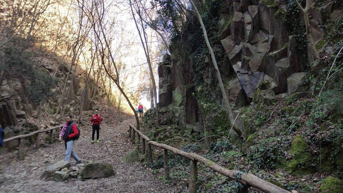 Escursione sul Monte Cinto: la Busa dei Briganti desktop picture