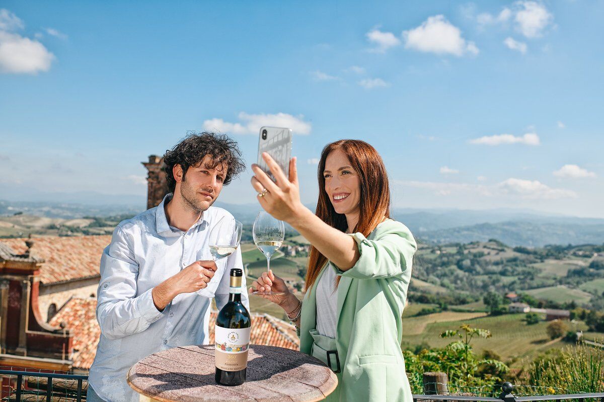 Speciale Monfreedom e Meeters ad Alice Bel Colle: natura e vino in Monferrato Speciale Monfreedom e Meeters ad Alice Bel Colle: natura e vino in Monferrato desktop picture