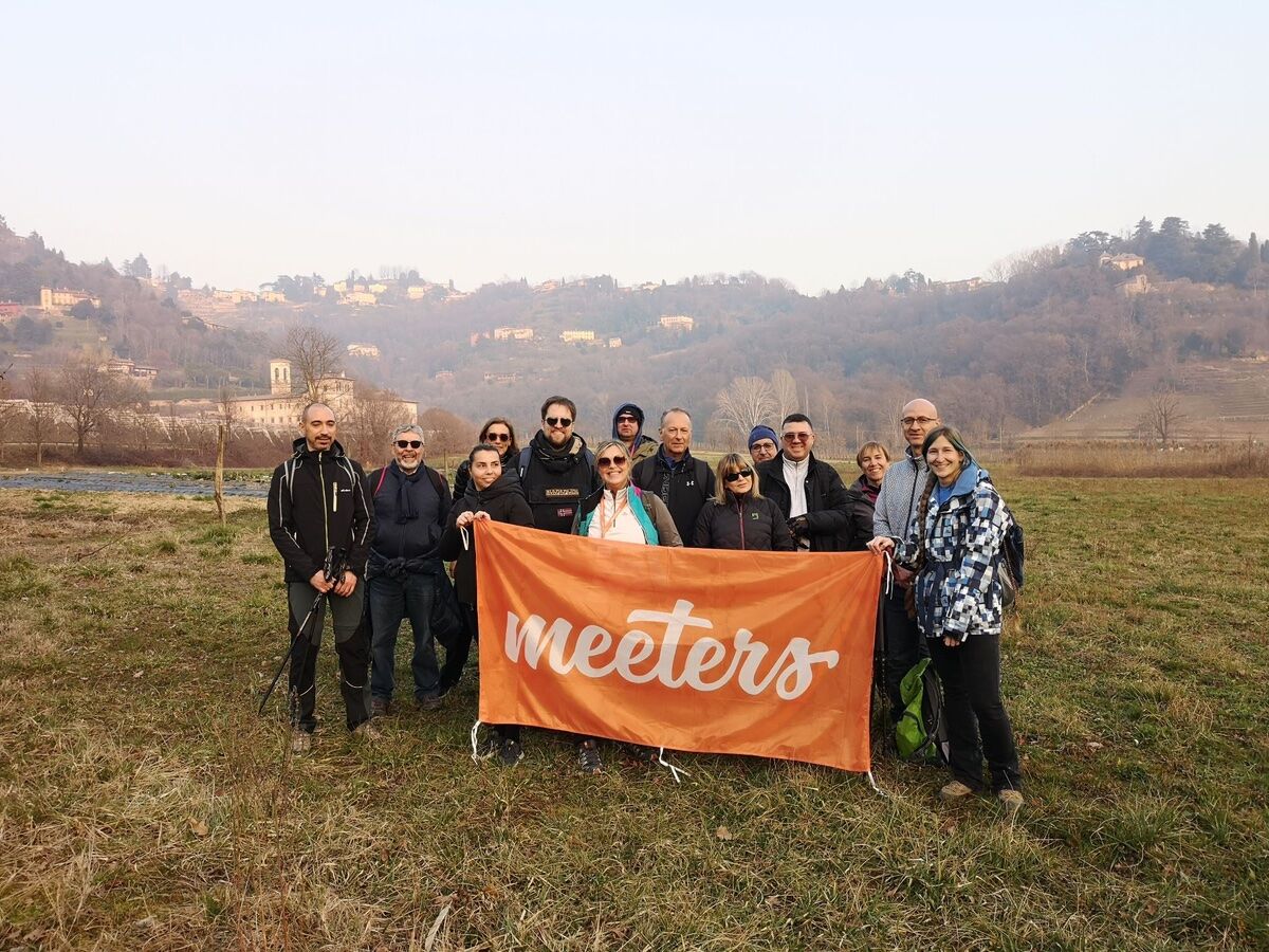 Escursione al Monastero di Astino attraverso il bosco dell'Allegrezza Escursione al Monastero di Astino attraverso il bosco dell'Allegrezza desktop picture