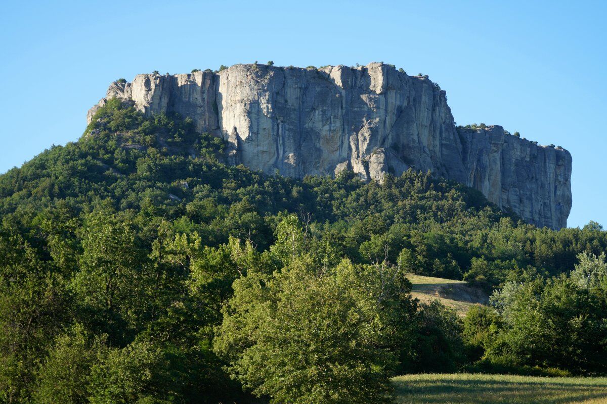 La notte della Paella: trekking panoramico sulle colline parmensi La notte della Paella: trekking panoramico sulle colline parmensi desktop picture