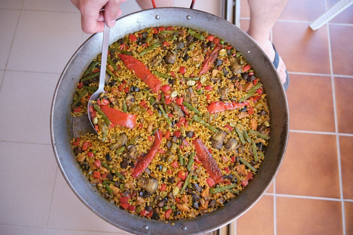 La notte della Paella: trekking panoramico sulle colline parmensi La notte della Paella: trekking panoramico sulle colline parmensi desktop picture