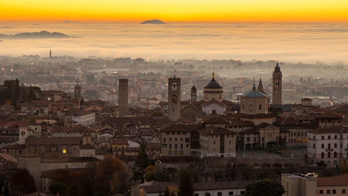 Cena in Osteria a Bergamo Cena in Osteria a Bergamo desktop picture