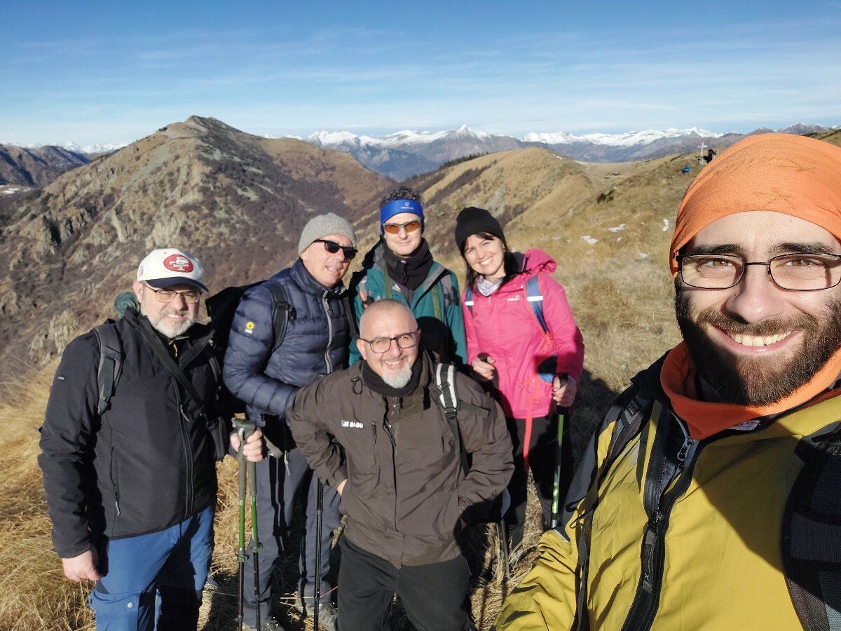 Escursione nel Varesotto tra camosci, aquile e panorami mozzafiato Escursione nel Varesotto tra camosci, aquile e panorami mozzafiato desktop picture