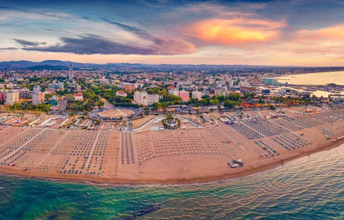 Ferragosto a Rimini Ferragosto a Rimini desktop picture