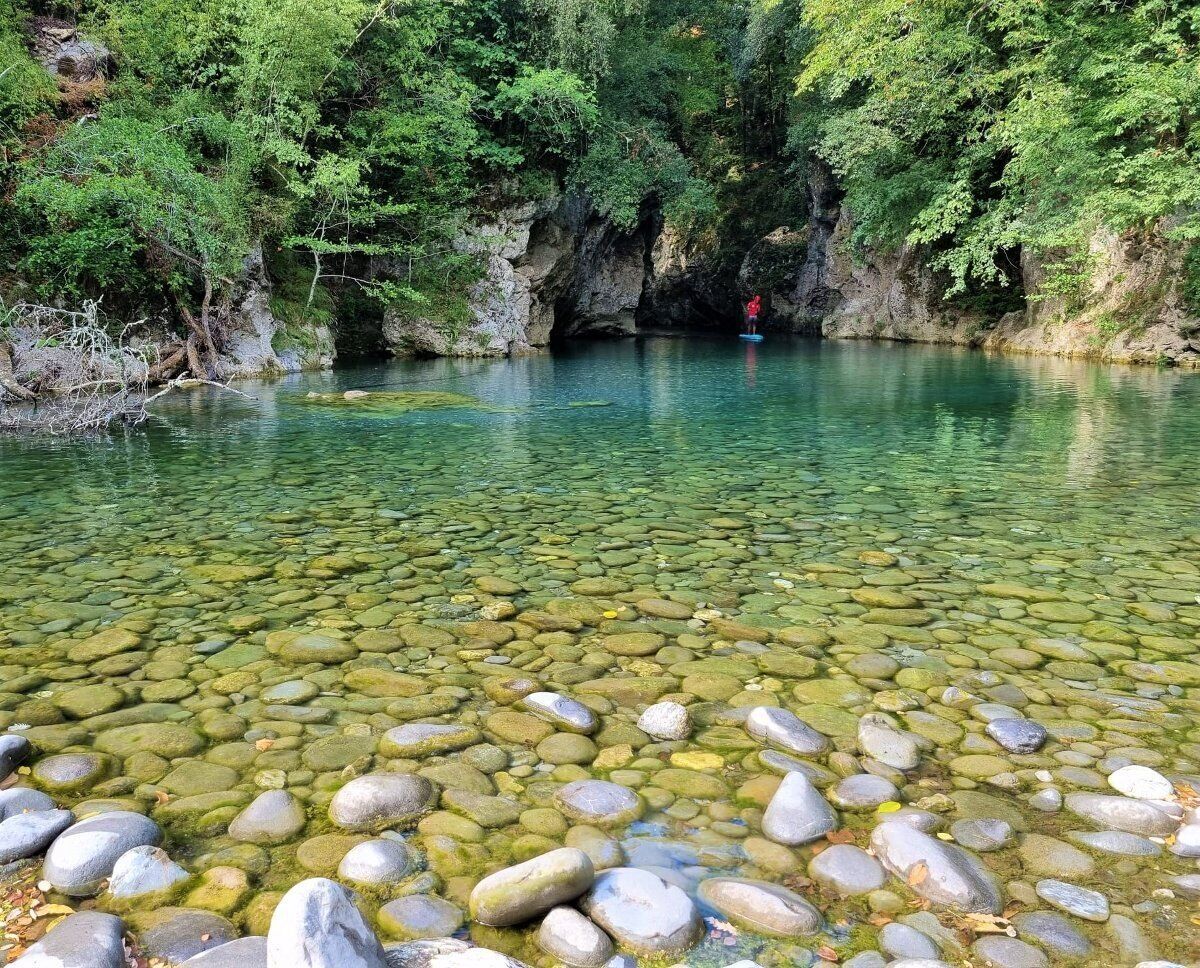 Sup Yoga nel Canyon Park di Scesta: relax e divertimento in natura desktop picture